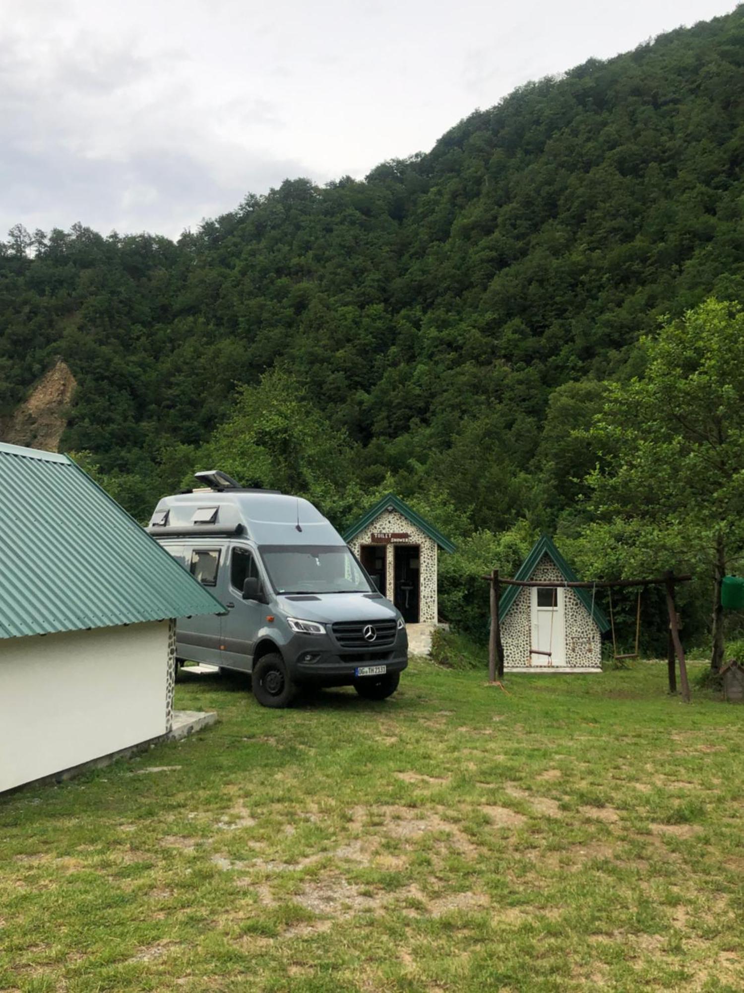 Private Accommodation Kalezic Мойковац Екстериор снимка